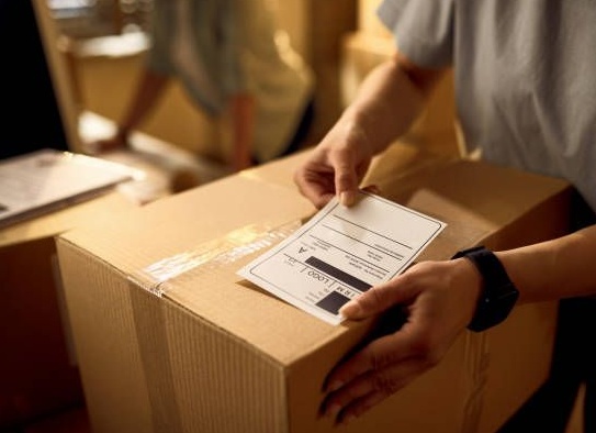 Можно ли отправить посылку без паспорта?